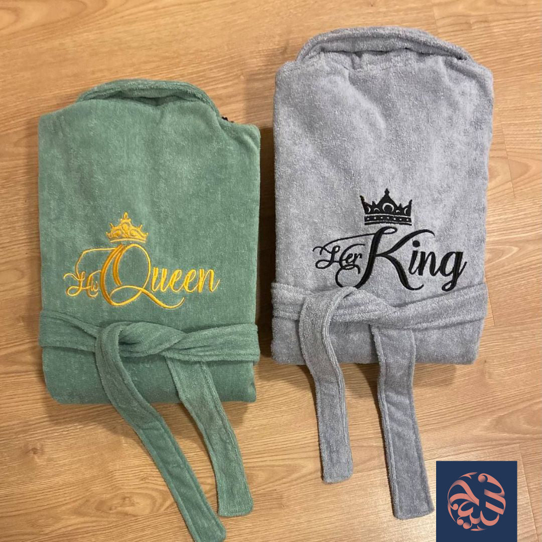 برنس الحمام المطرز الفاخر من جاكاردينا