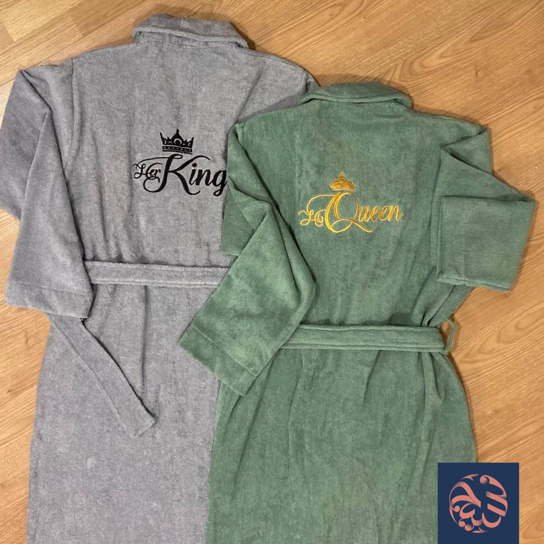 برنس الحمام المطرز الفاخر من جاكاردينا