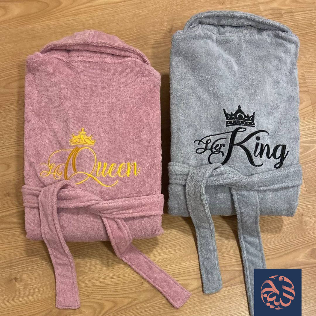 برنس الحمام المطرز الفاخر من جاكاردينا