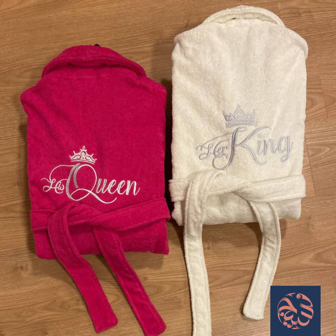 برنس الحمام المطرز الفاخر من جاكاردينا