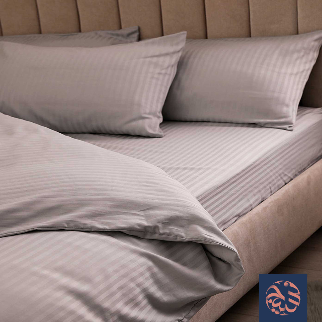 طقم ملايه مقلم مخلوط مثبته مقاس 160×200 سم من شطا