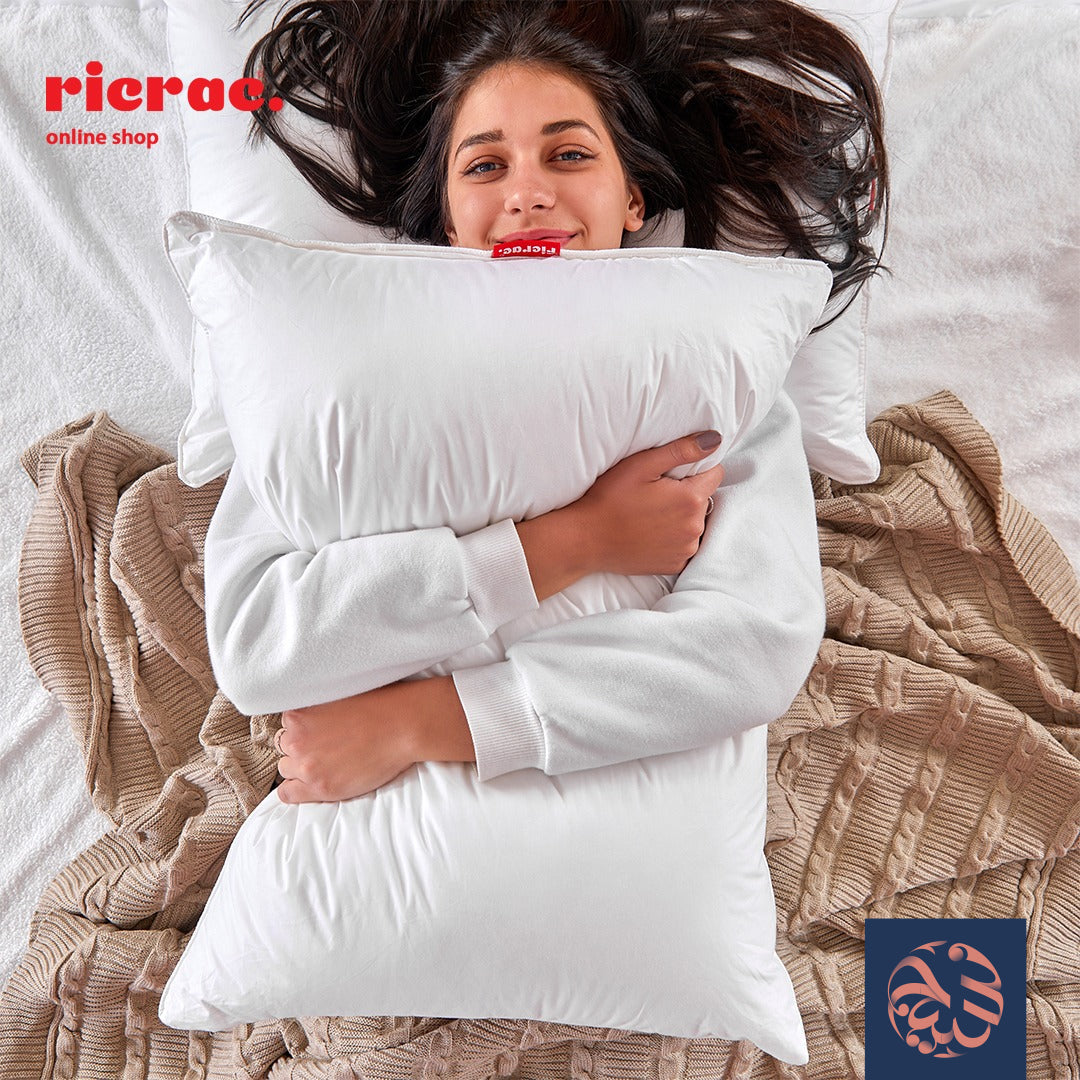 وسادة فندقية فاخرة من ريكراك
